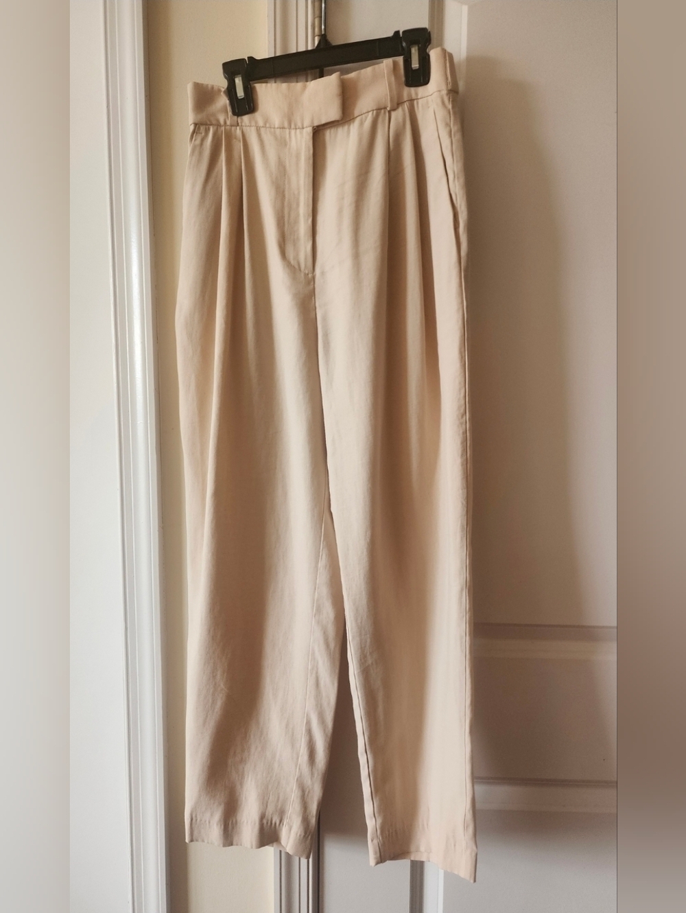 H&M Light Beige Pleated Chinos - Straight Leg